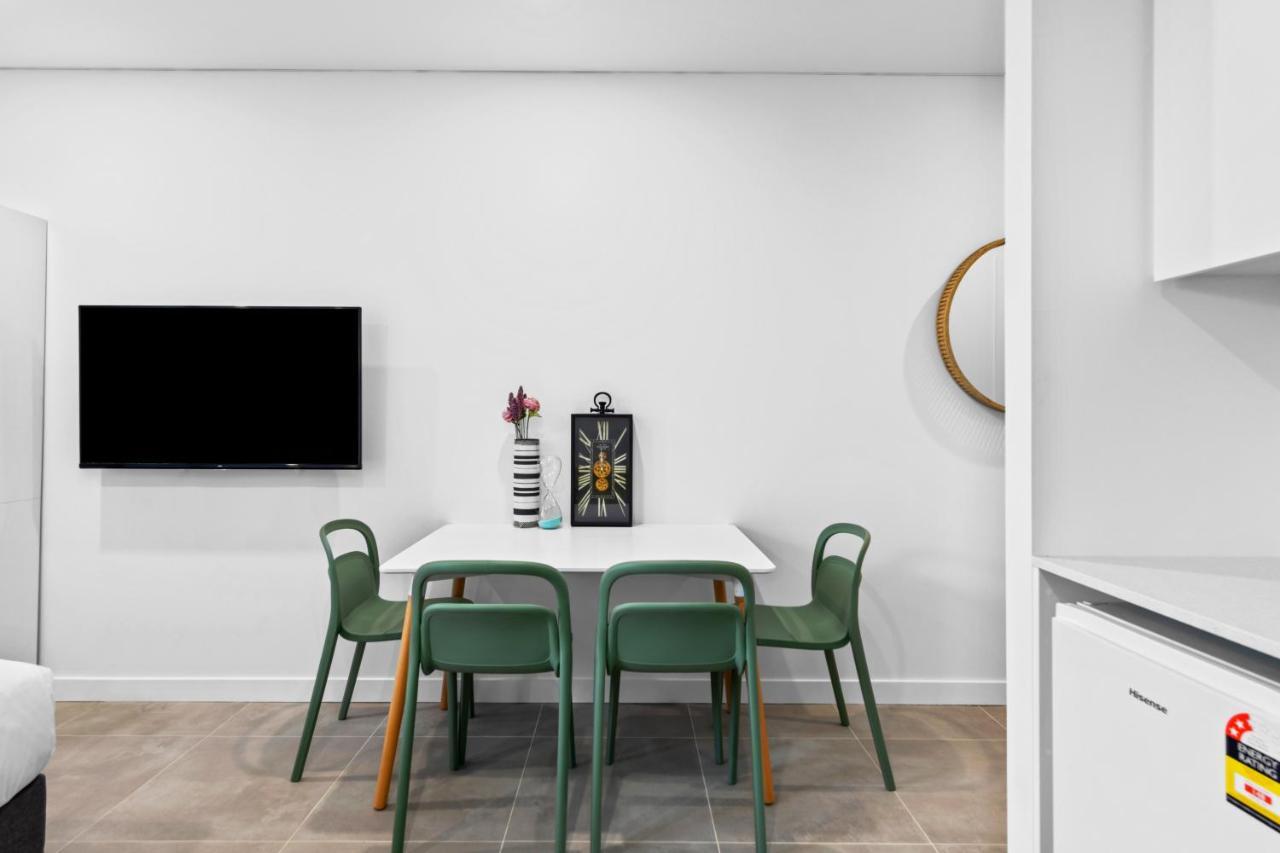 Arthur Hotel Bondi Junction No Reception And House Keeping No Sofa Bed ซิดนีย์ ภายนอก รูปภาพ