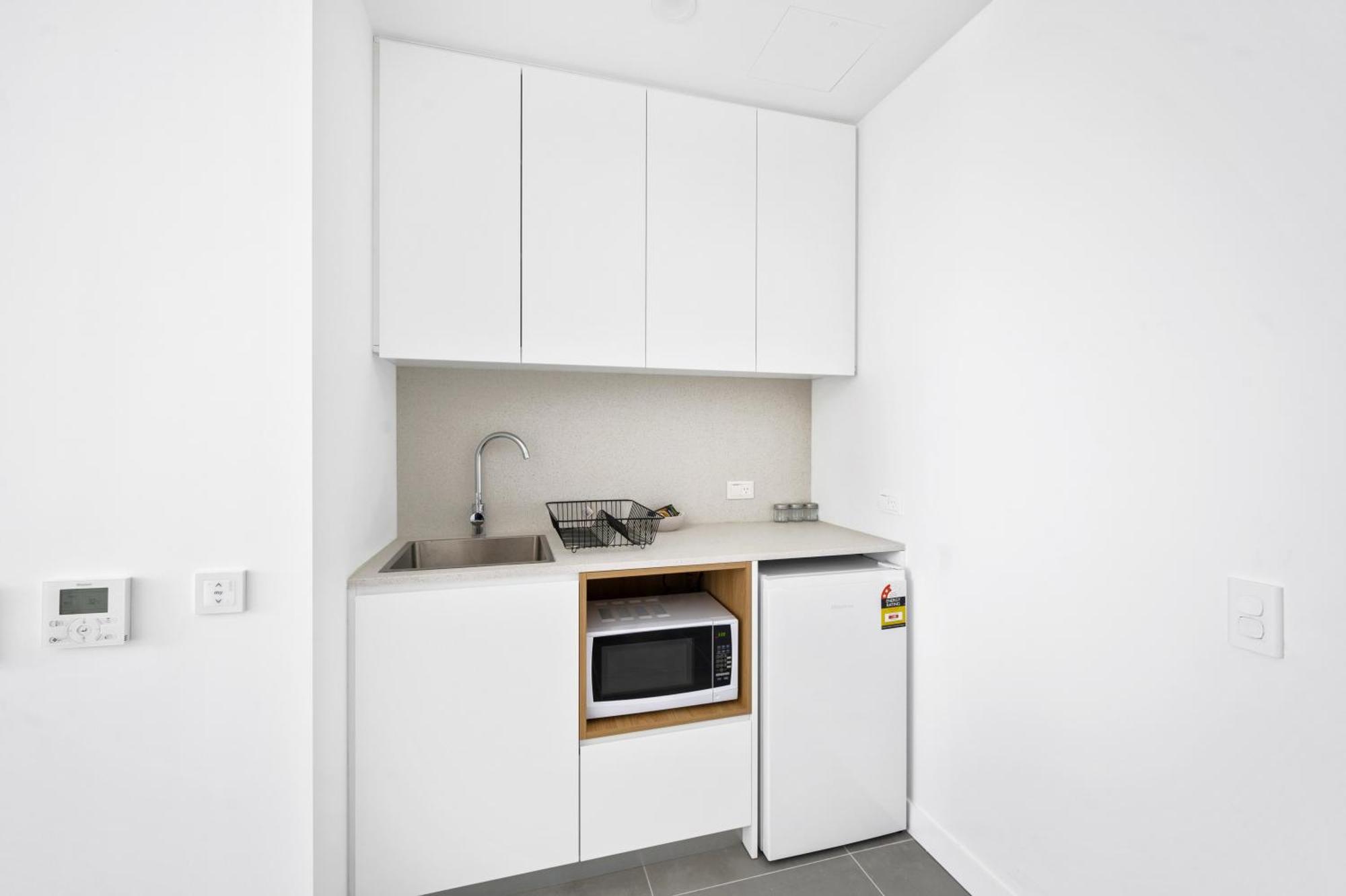 Arthur Hotel Bondi Junction No Reception And House Keeping No Sofa Bed ซิดนีย์ ภายนอก รูปภาพ